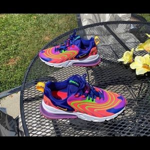 Air Max 270 React ENG ‘Raspberry Ripple’